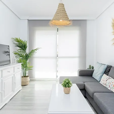 Diel Place Navajas * Τορρεμολίνος