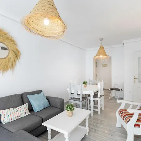 Diel Place Navajas Τορρεμολίνος